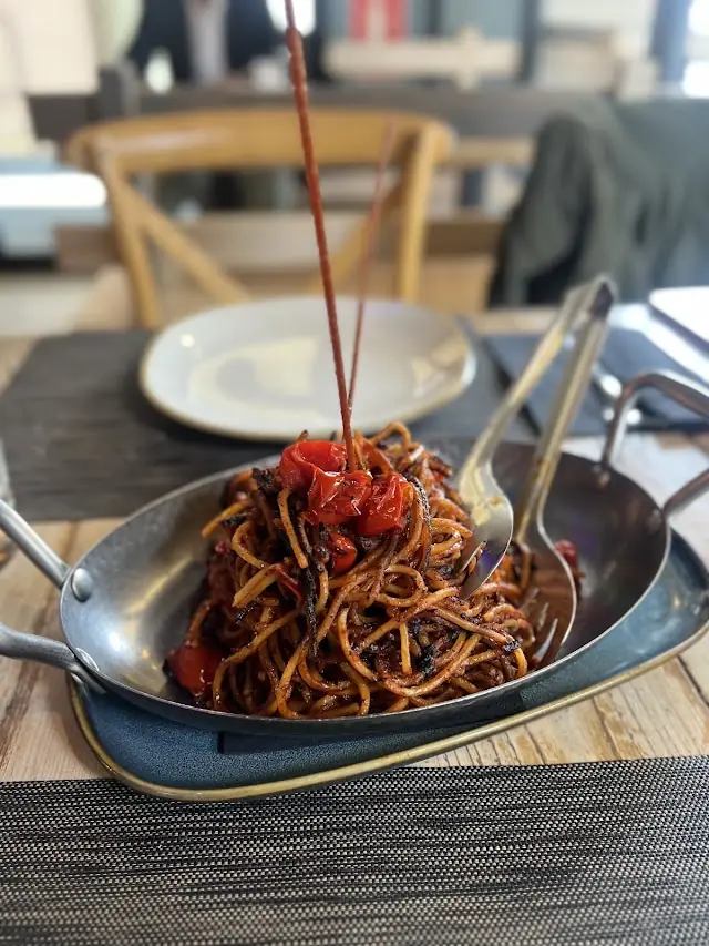 GOLA Gourmet Kitchen — foto 3